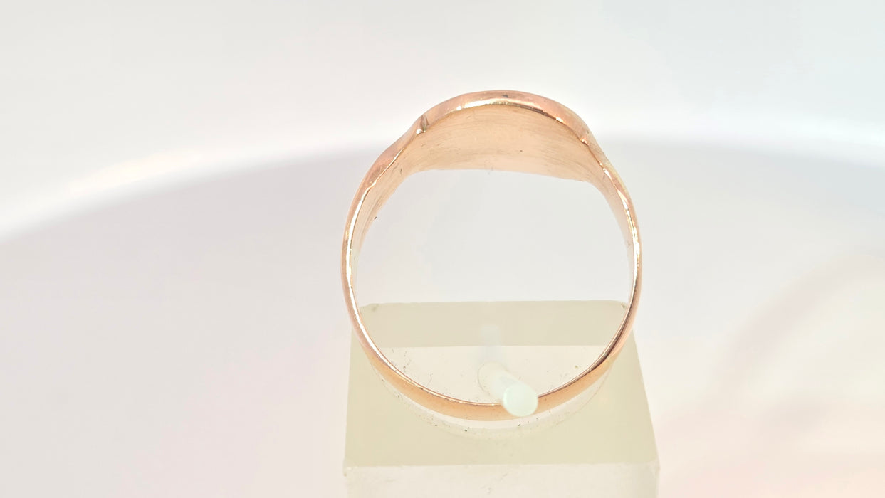 Antique: 9ct Rose Gold Signet Ring — From 1916