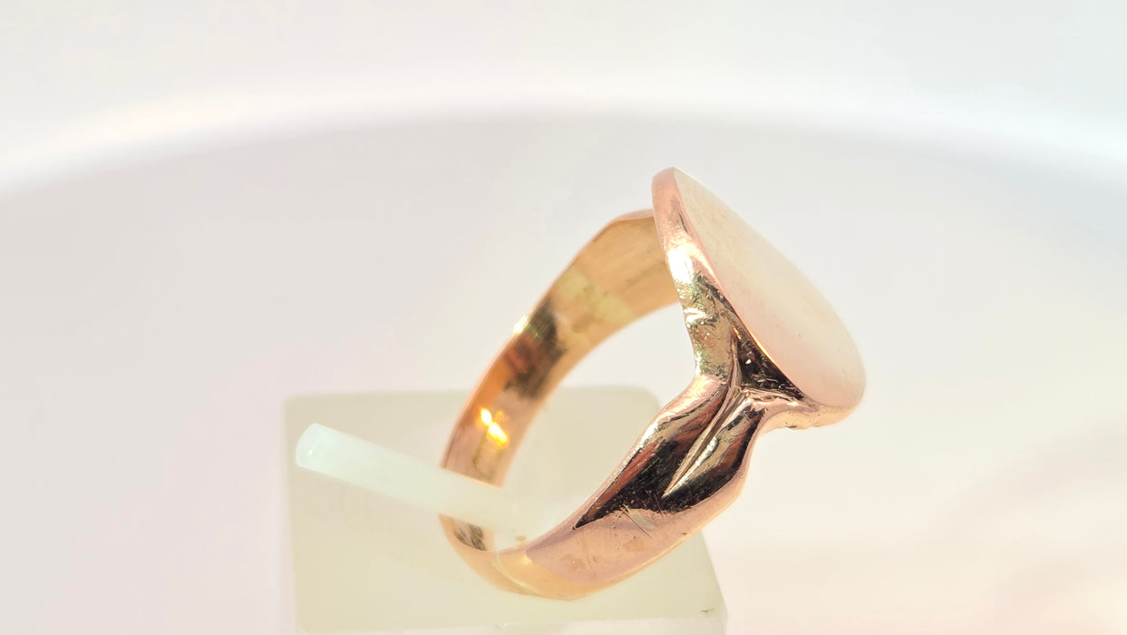 Antique: 9ct Rose Gold Signet Ring — From 1916