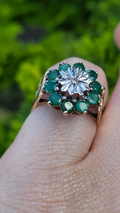 Vintage: 9ct Yellow Gold Emerald & Diamond Floral Cluster Ring — From 1987