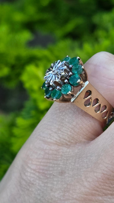 Vintage: 9ct Yellow Gold Emerald & Diamond Floral Cluster Ring — From 1987