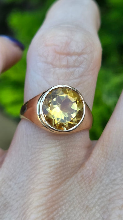 Antique: 15ct Yellow Gold Citrine Solitaire Ring — Pre 1932