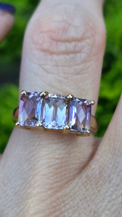 Vintage: 9ct Yellow Gold Ametrine Three-Stone Ring