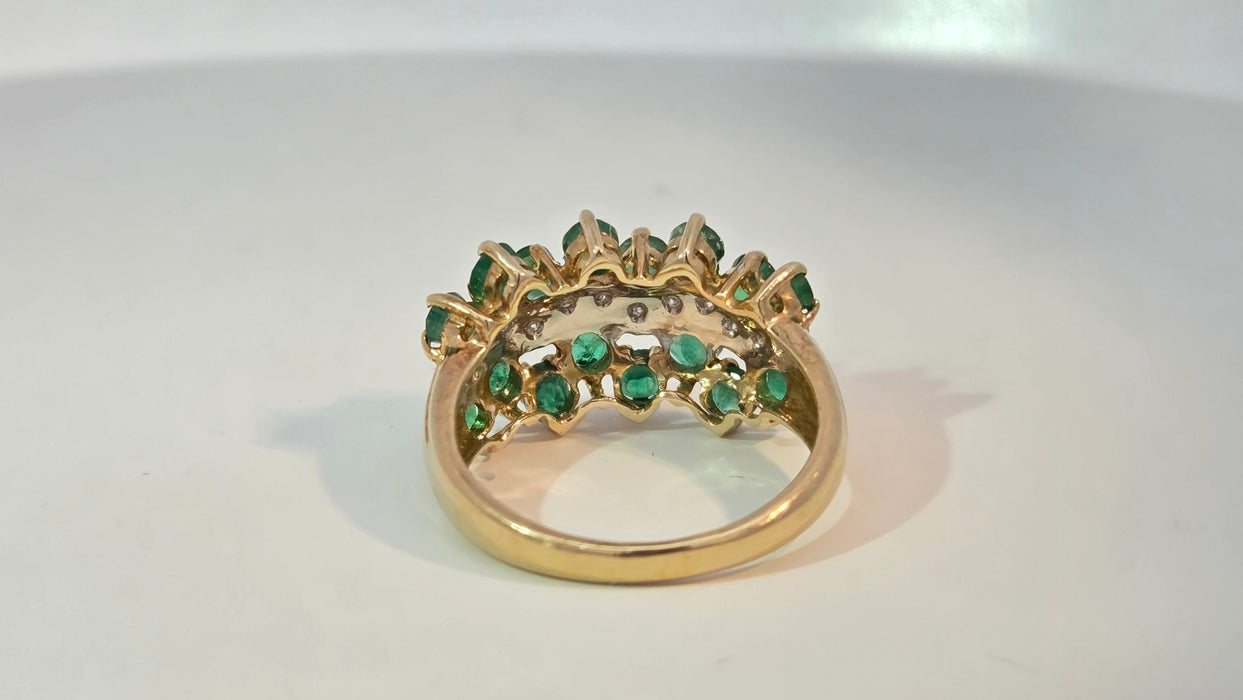 Vintage: 9ct Yellow Gold Emerald & Diamond Dress Ring