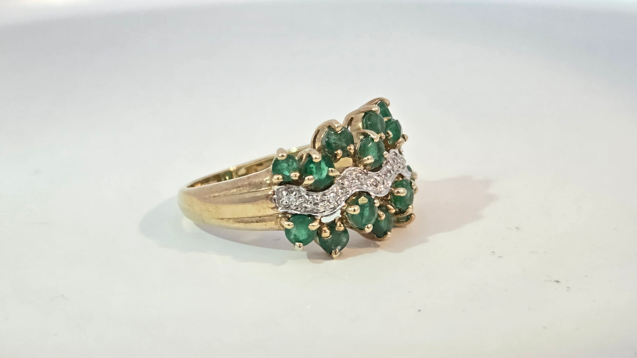 Vintage: 9ct Yellow Gold Emerald & Diamond Dress Ring