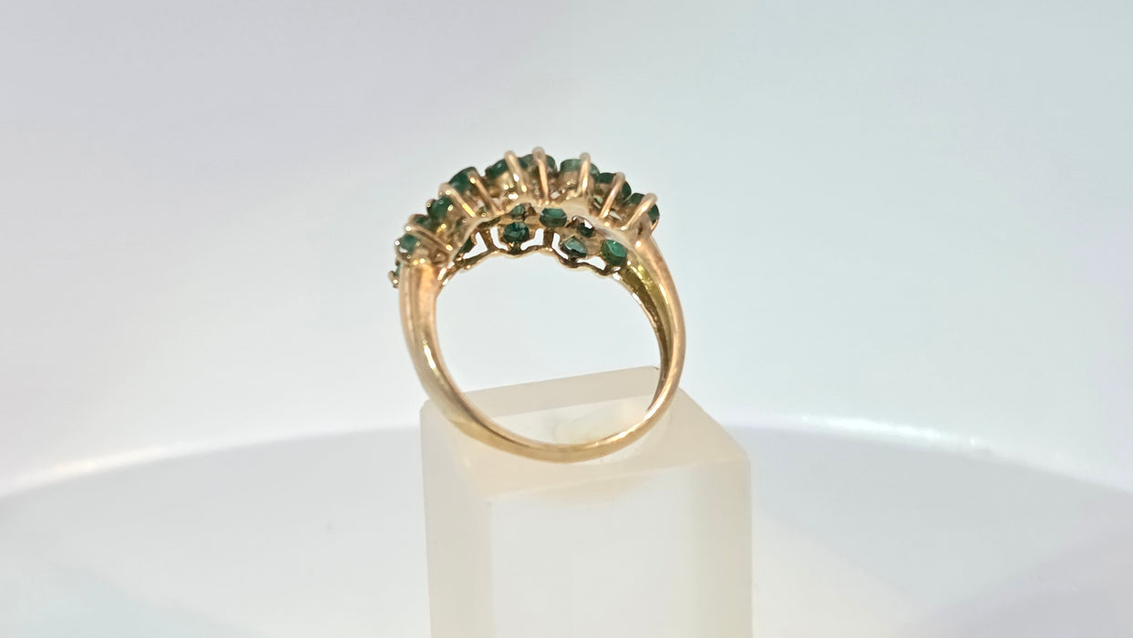 Vintage: 9ct Yellow Gold Emerald & Diamond Dress Ring