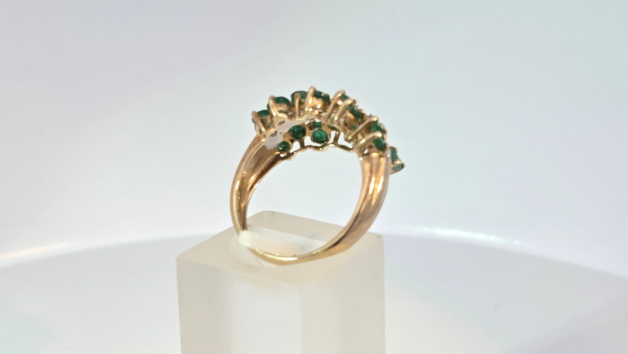 Vintage: 9ct Yellow Gold Emerald & Diamond Dress Ring