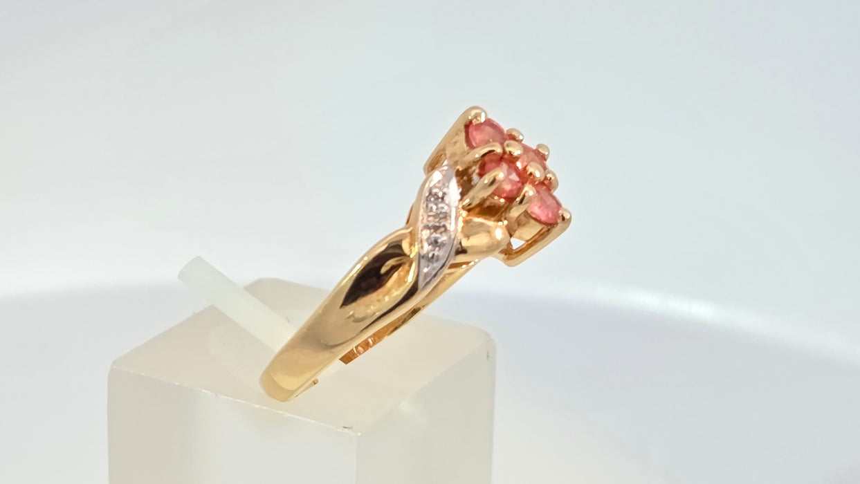 Vintage: 18ct Yellow Gold Padparadscha Sapphire & Diamond Ring