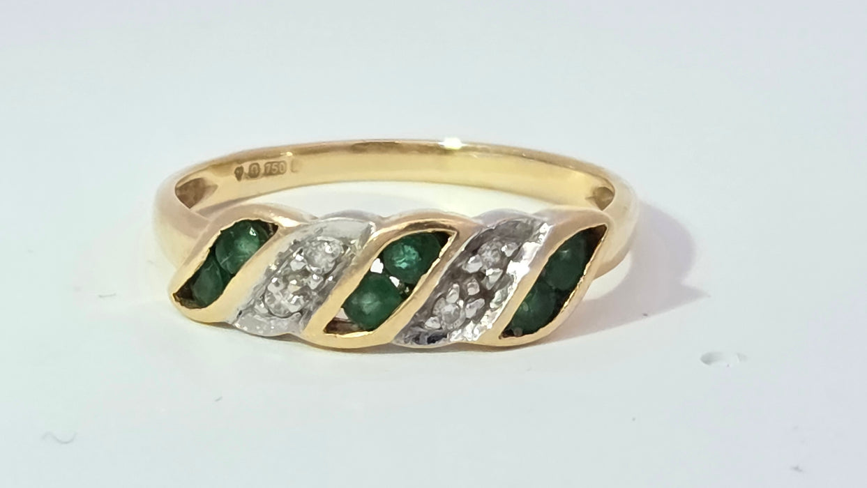 Vintage: 18ct Yellow Gold Emerald & Diamond Crossover Ring — From 1994