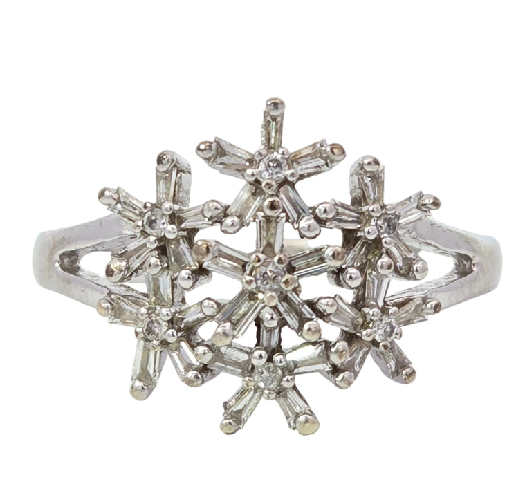 Vintage: 9ct White Gold Diamond Florets Ring