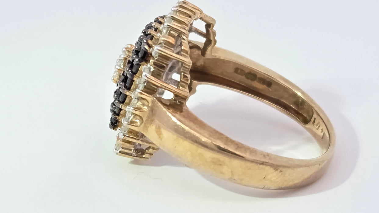 Vintage: 9ct Yellow Gold Black & White Diamond 1.01ct Art Deco-Style Dress Cluster Ring