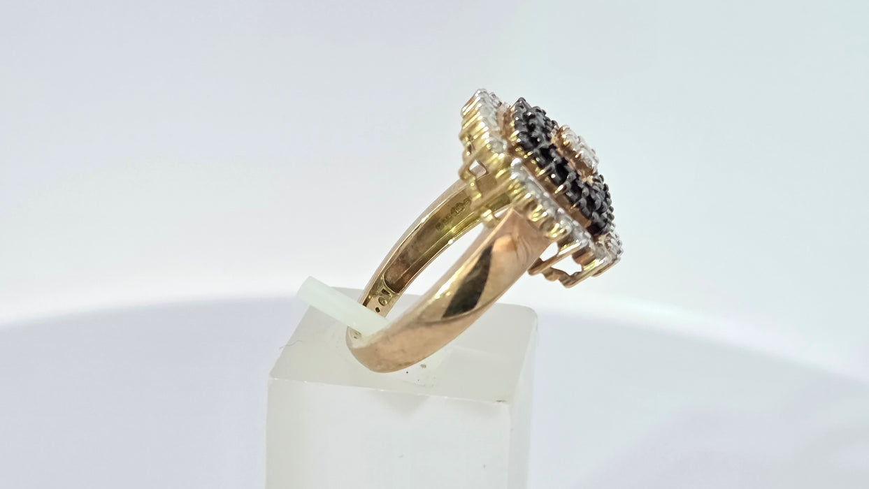 Vintage: 9ct Yellow Gold Black & White Diamond 1.01ct Art Deco-Style Dress Cluster Ring