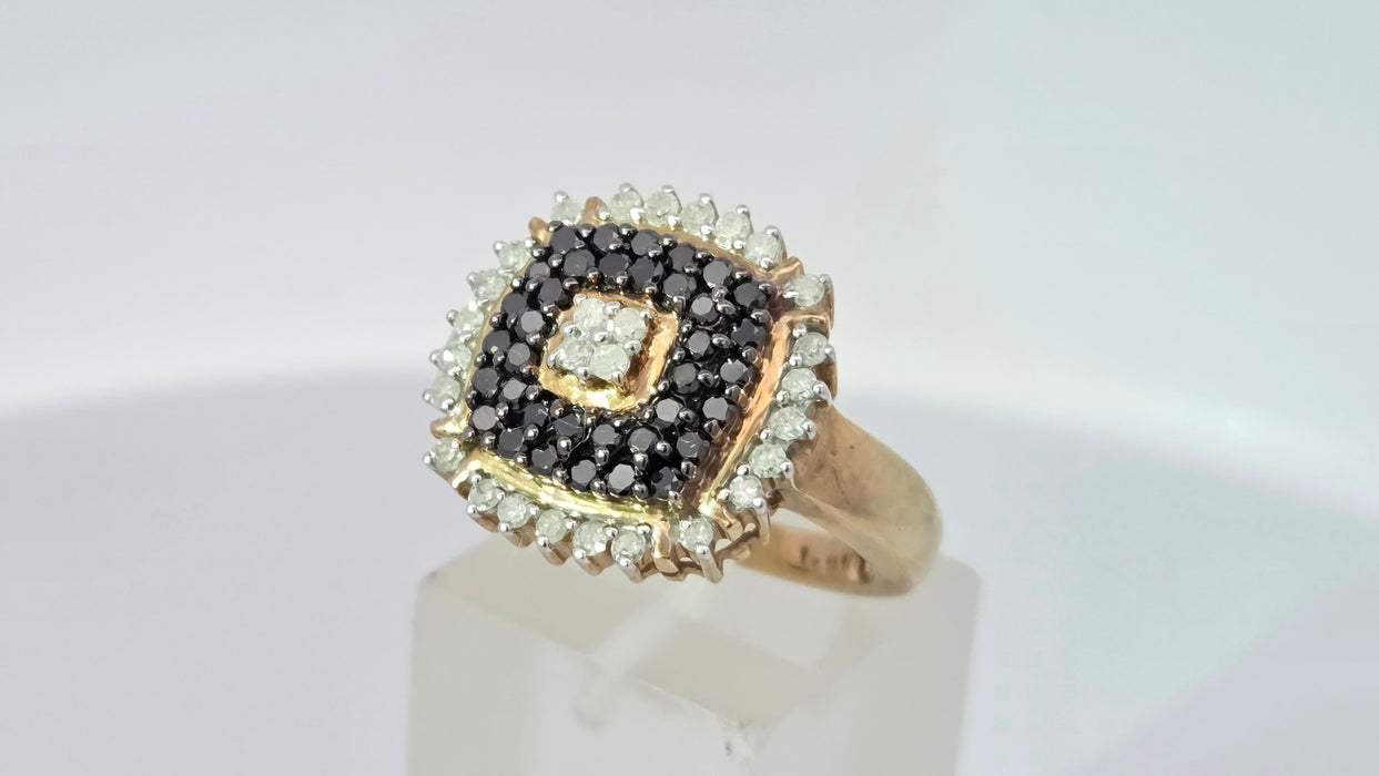Vintage: 9ct Yellow Gold Black & White Diamond 1.01ct Art Deco-Style Dress Cluster Ring