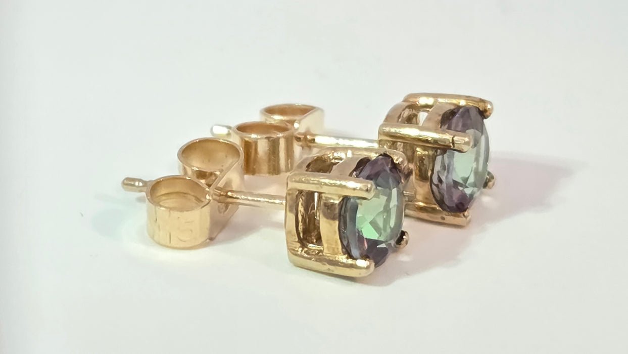 Vintage: 9ct Yellow Gold Mystic Topaz Stud Earrings