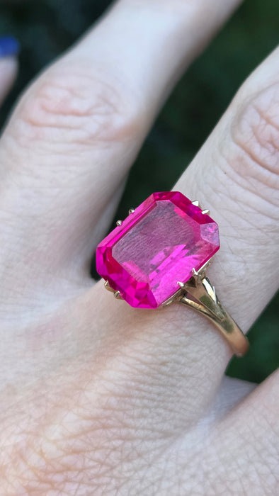 Vintage: Russian 14ct Yellow Gold Ruby Approx. 8ct Solitaire Ring