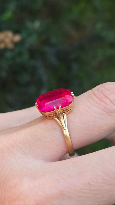 Vintage: Russian 14ct Yellow Gold Ruby Approx. 8ct Solitaire Ring