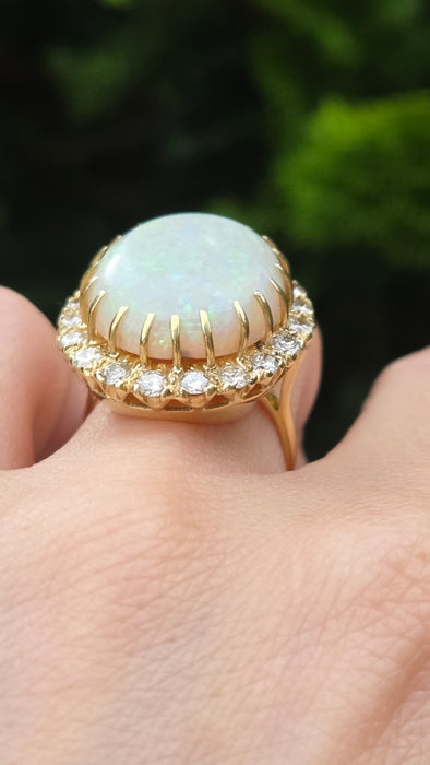 3136 Vintage: 18ct Yellow Gold 13.27ct White Opal & 1.40ct Diamond Oval Cluster Ring