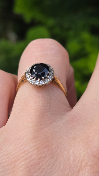 Vintage: 18ct Gold Sapphire & Diamond Art Deco Style Cluster Ring