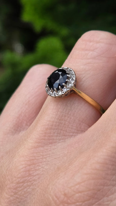 Vintage: 18ct Gold Sapphire & Diamond Art Deco Style Cluster Ring