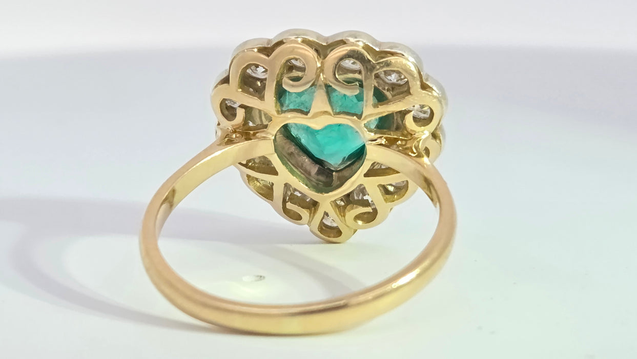 Vintage: 18ct Yellow Gold Emerald approx. 1.65ct & 13 Diamonds approx. 1ct Heart-Shaped Dress Ring