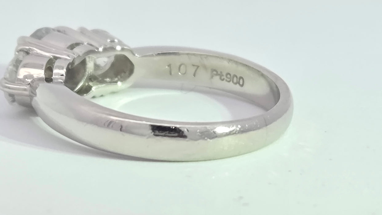 Vintage: Platinum Diamond 1.07ct Trilogy Ring