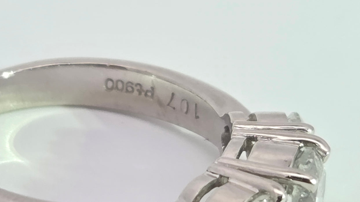 Vintage: Platinum Diamond 1.07ct Trilogy Ring