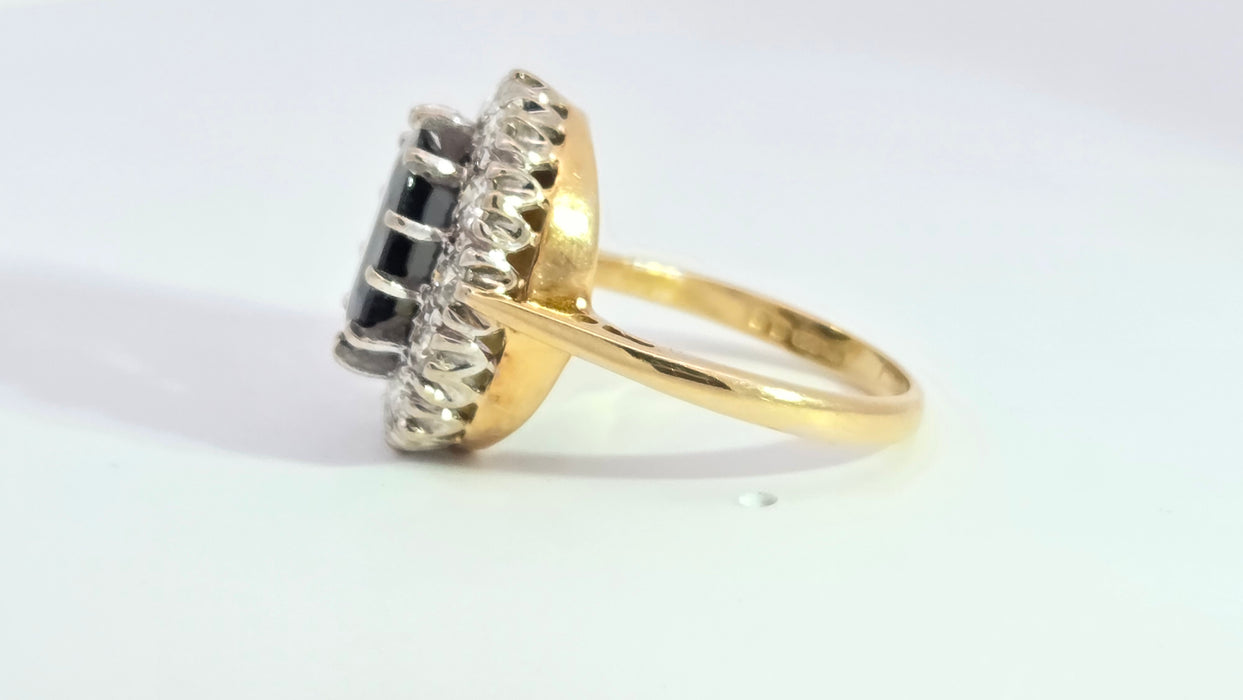 Vintage: 18ct Yellow Gold Sapphire 3.00ct & Diamond 0.75ct Diana Cluster Ring — From 1975