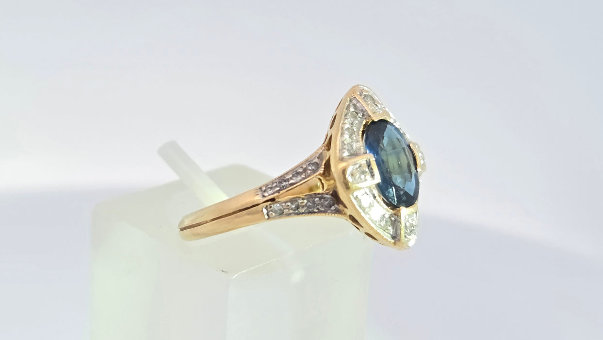 Vintage: 18ct Yellow Gold Sapphire 1.24ct & Diamond 0.20ct Art Deco Style Dress Ring