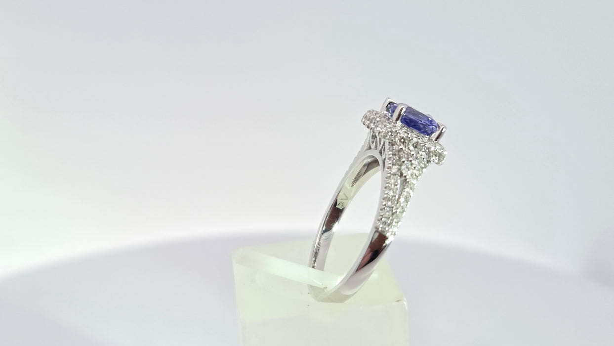 Vintage: 18ct White Gold Tanzanite & Diamond 0.75ct Halo Dress Ring