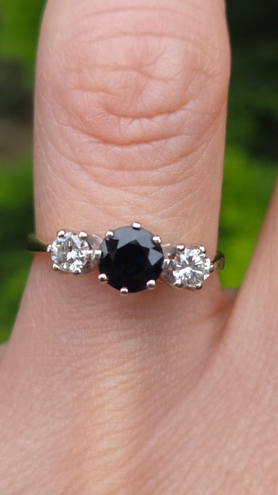Vintage: 18ct Yellow Gold Sapphire & Diamond Trilogy Ring — From 1984