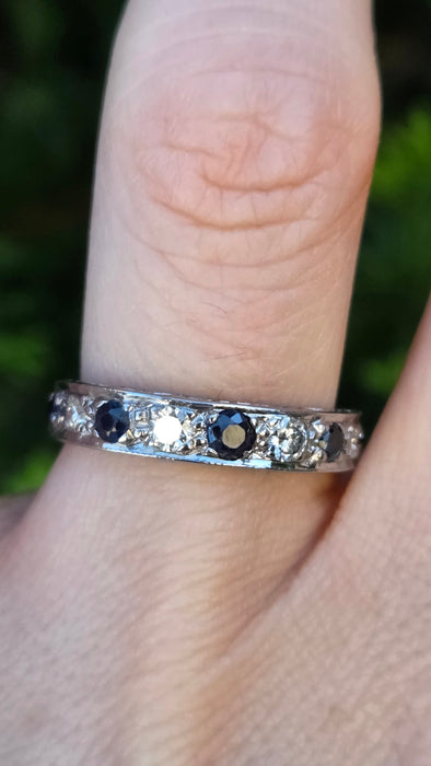 Vintage: 18ct White Gold Sapphire 0.51ct & Diamond 0.31ct Stacker Ring — From 1973