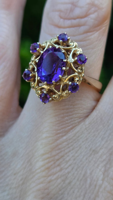 Vintage: 9ct Yellow Gold Amethyst Openwork Statement Cluster Ring — From 1975