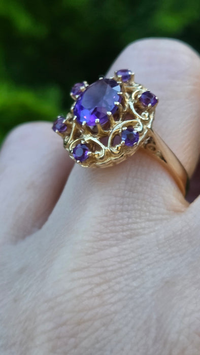 Vintage: 9ct Yellow Gold Amethyst Openwork Statement Cluster Ring — From 1975