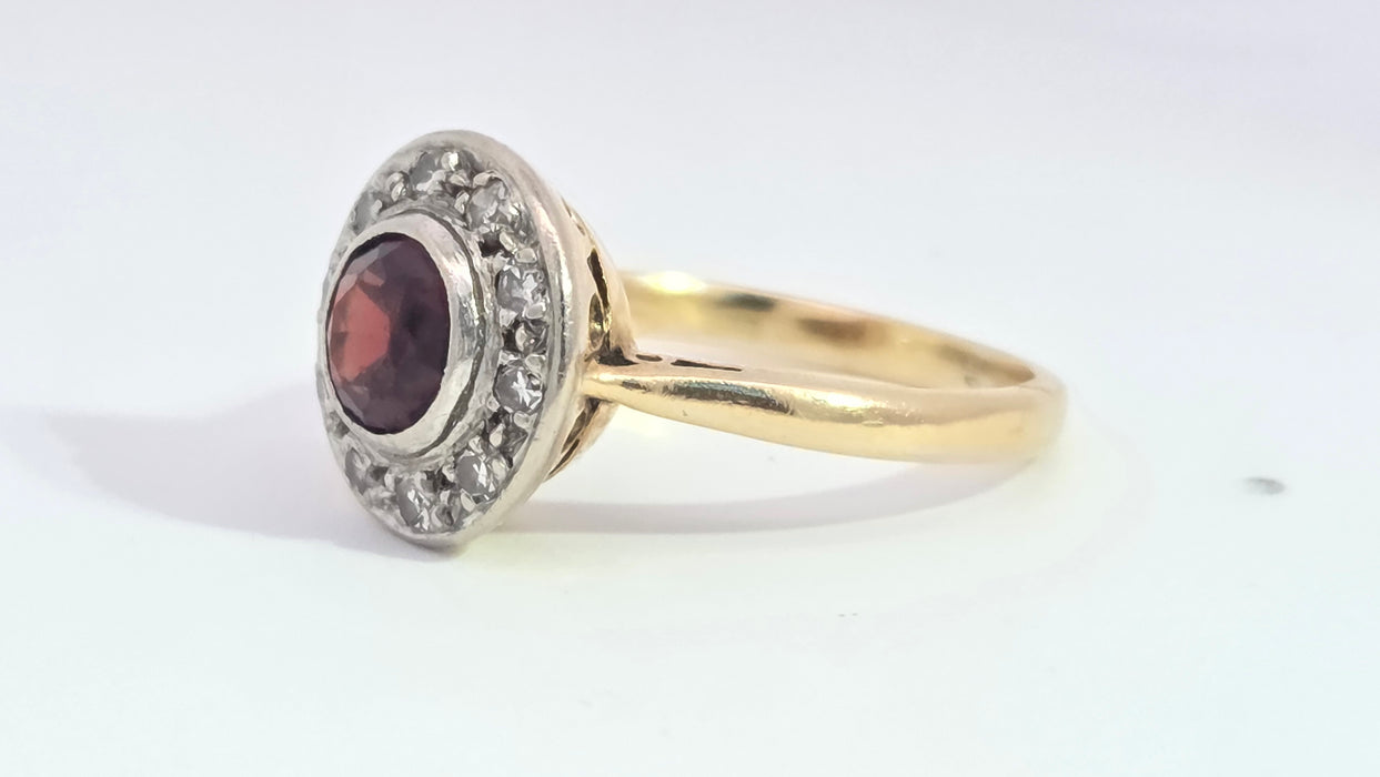 Vintage: 18ct Yellow Gold Garnet & Diamond Art Deco Target Style Ring — From 1965