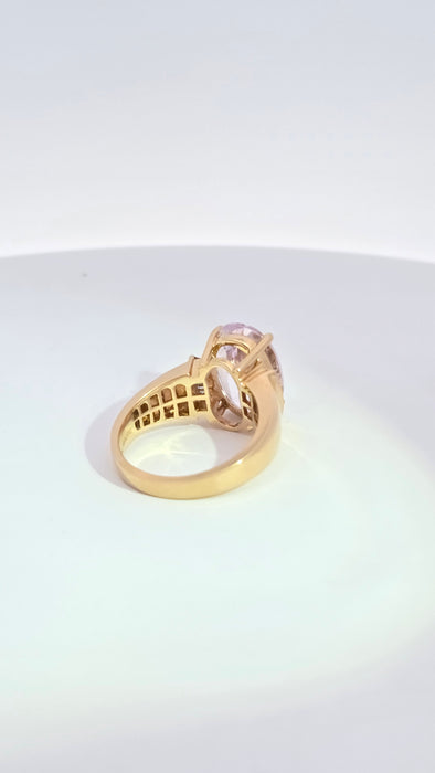 Vintage: 18ct Yellow Gold Kunzite (9ct) & Diamond Cocktail Cluster Ring