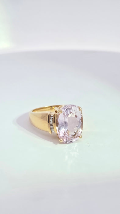 Vintage: 18ct Yellow Gold Kunzite (9ct) & Diamond Cocktail Cluster Ring
