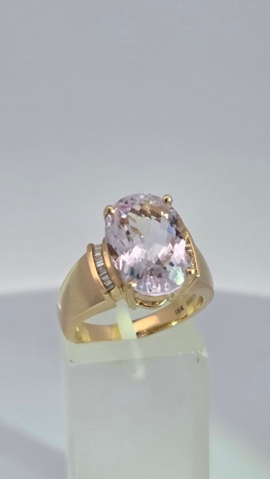 Vintage: 18ct Yellow Gold Kunzite (9ct) & Diamond Cocktail Cluster Ring