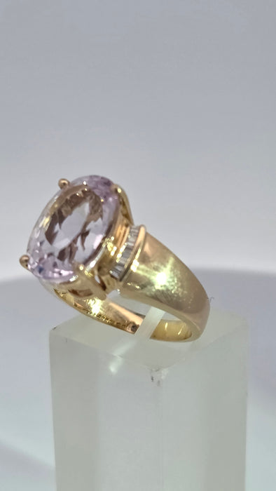 Vintage: 18ct Yellow Gold Kunzite (9ct) & Diamond Cocktail Cluster Ring