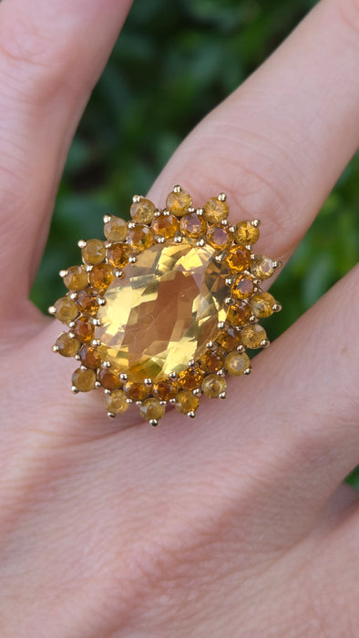 Vintage: 9ct Yellow Gold Citrine 13.69ct Statement Cocktail Cluster Ring — From 1973