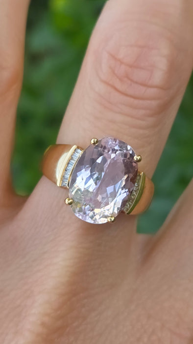 Vintage: 18ct Yellow Gold Kunzite (9ct) & Diamond Cocktail Cluster Ring