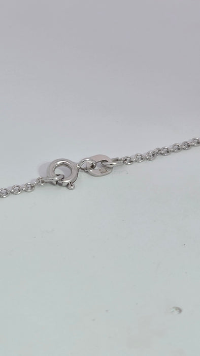 Vintage: 18ct White Gold 24-Diamond Pavé Open Heart Necklace