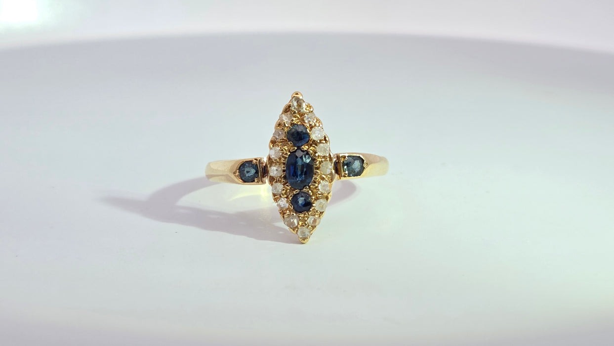 Antique: 18ct Yellow Gold Sapphire & 16-Diamond Marquise-Shaped Ring — From 1912