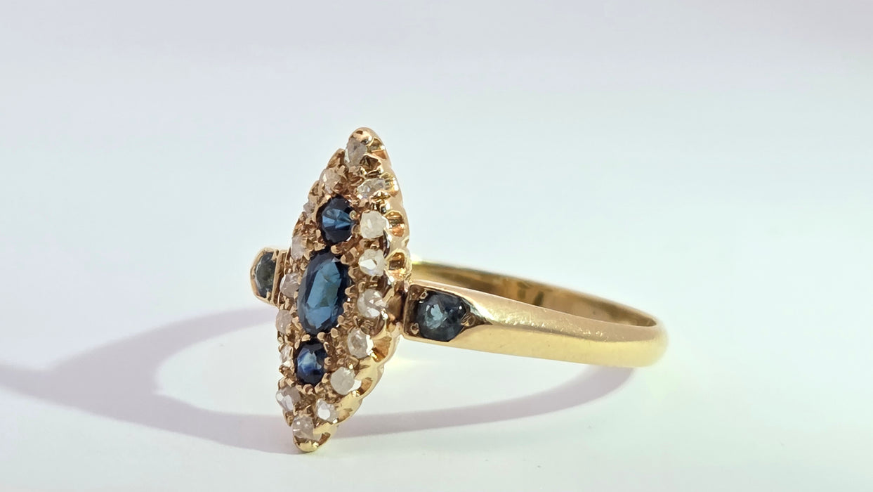Antique: 18ct Yellow Gold Sapphire & 16-Diamond Marquise-Shaped Ring — From 1912