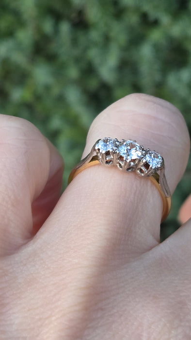 Vintage: 18ct Yellow Gold & Platinum Diamond 0.66ct Classic Trilogy Ring