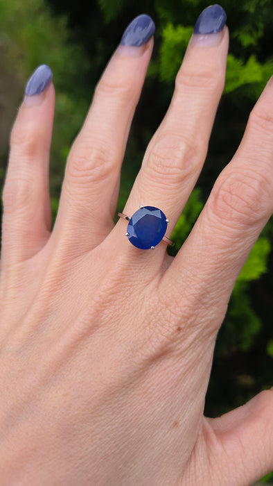 Vintage: 9ct White Gold Blue Kyanite Solitaire Ring