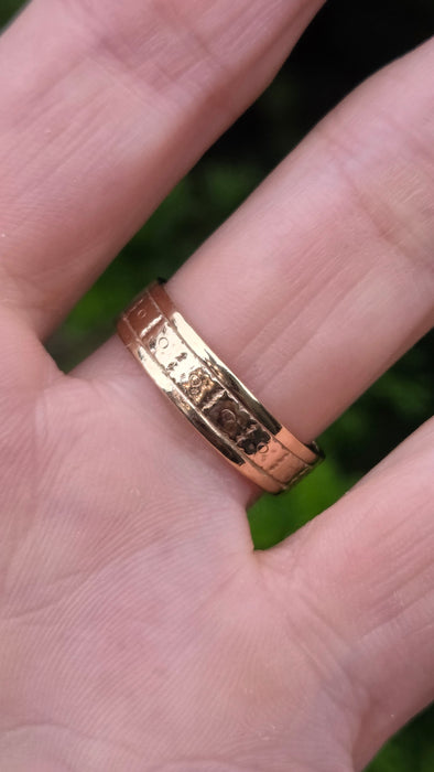 Vintage: 9ct Yellow Gold Decorative Wedding Band — From 1963
