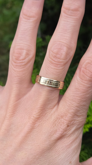 Vintage: 9ct Yellow Gold Decorative Wedding Band — From 1963