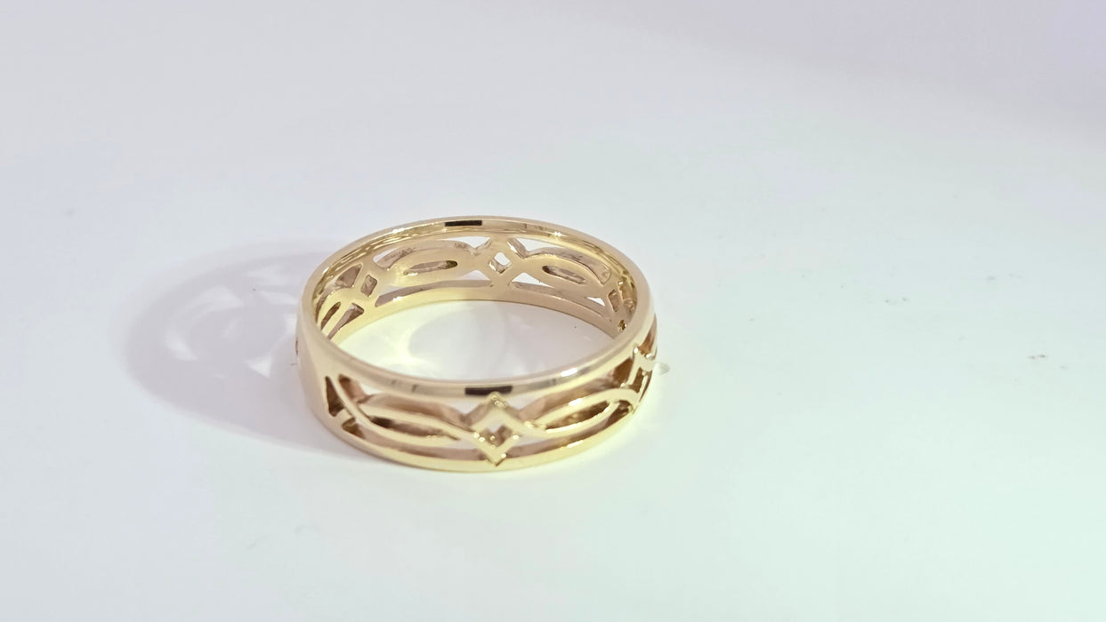 Vintage: 9ct Yellow Gold Openwork Celtic Weave Lovers Band