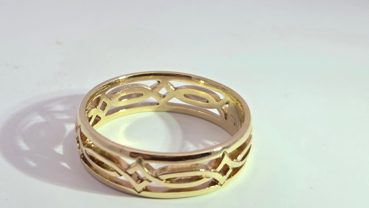 Vintage: 9ct Yellow Gold Openwork Celtic Weave Lovers Band