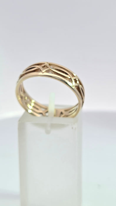 Vintage: 9ct Yellow Gold Openwork Celtic Weave Lovers Band