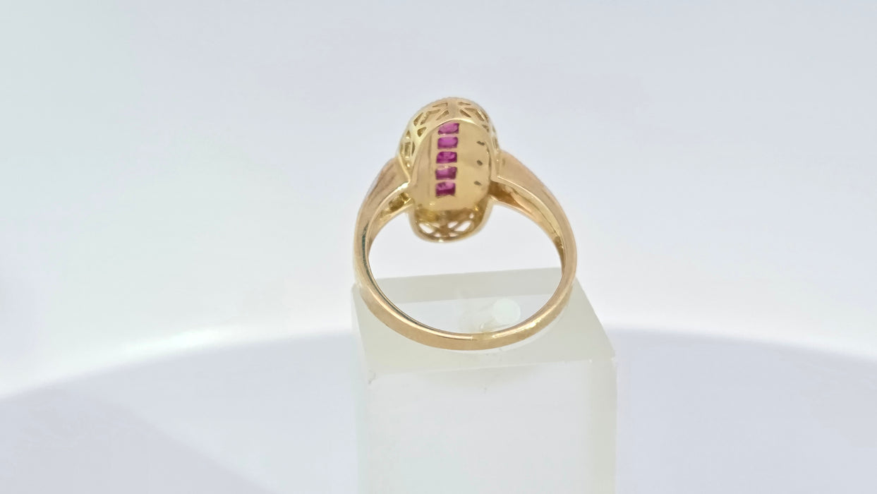 Vintage: 9ct Yellow Gold Ruby 0.35ct & 16-Diamond Art Deco Style Panel Ring